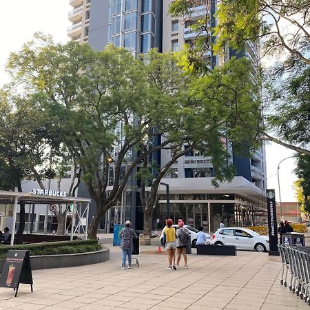 One Rosebank Stay Johannesburg Kültér fotó