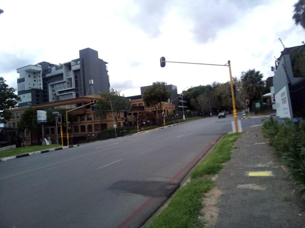 One Rosebank Stay Johannesburg Kültér fotó