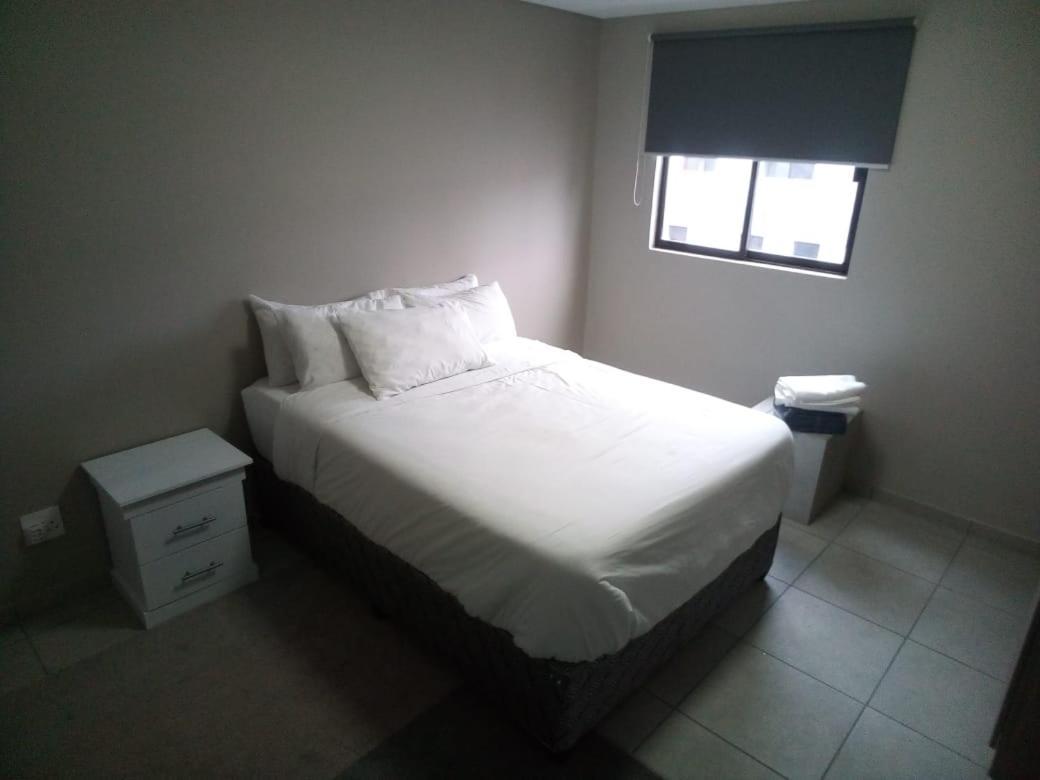 One Rosebank Stay Johannesburg Kültér fotó