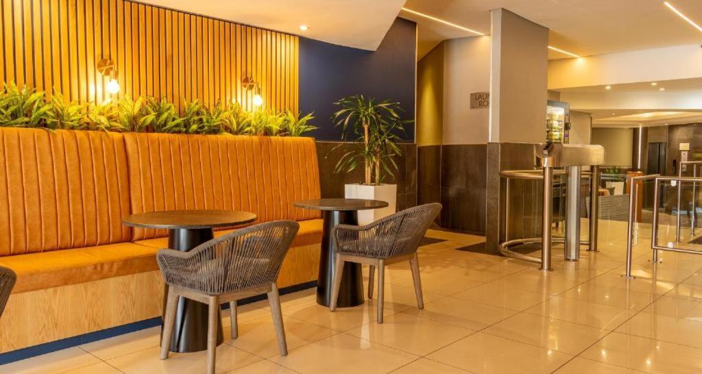 One Rosebank Stay Johannesburg Kültér fotó
